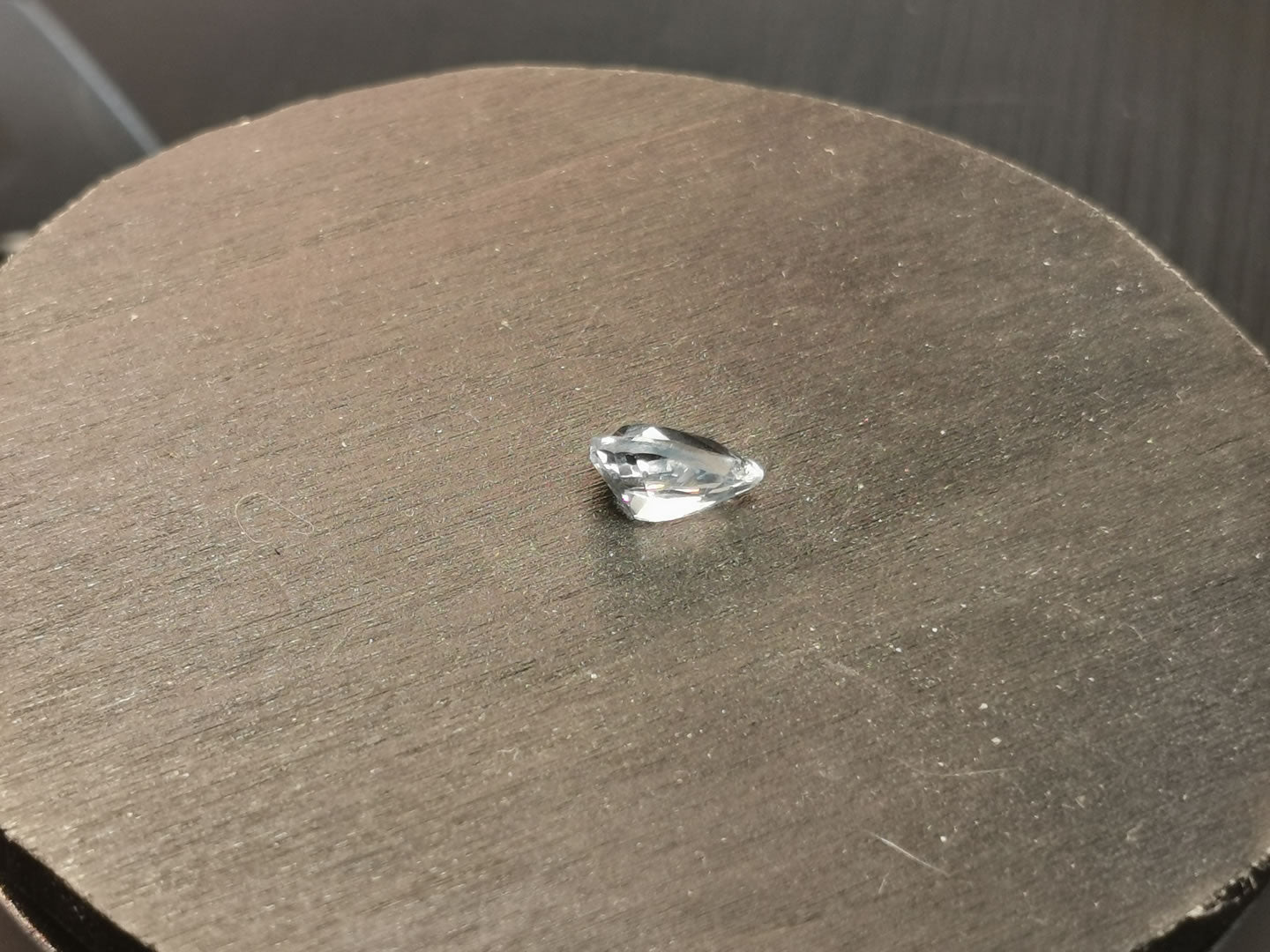 Topazio azzurro taglio goccia 1,94 ct