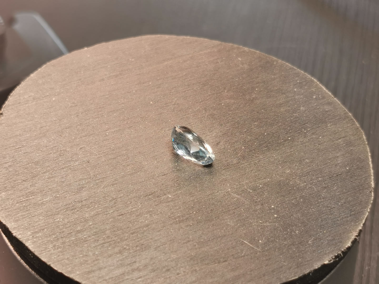 Topazio azzurro taglio goccia 3,03 ct