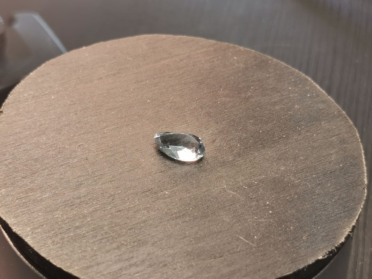 Topazio azzurro taglio goccia 3,03 ct