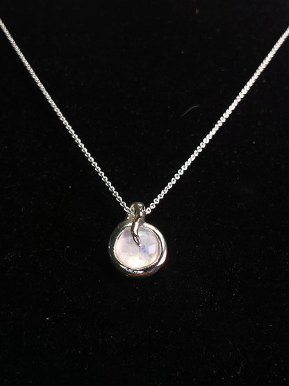 Ciondolo "MoonChild" in argento con Labradorite Bianca (Rainbow Moonstone)